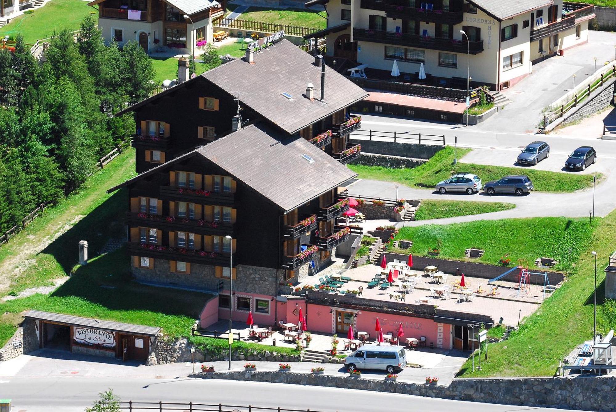 Hotel Margherita Livigno Luaran gambar
